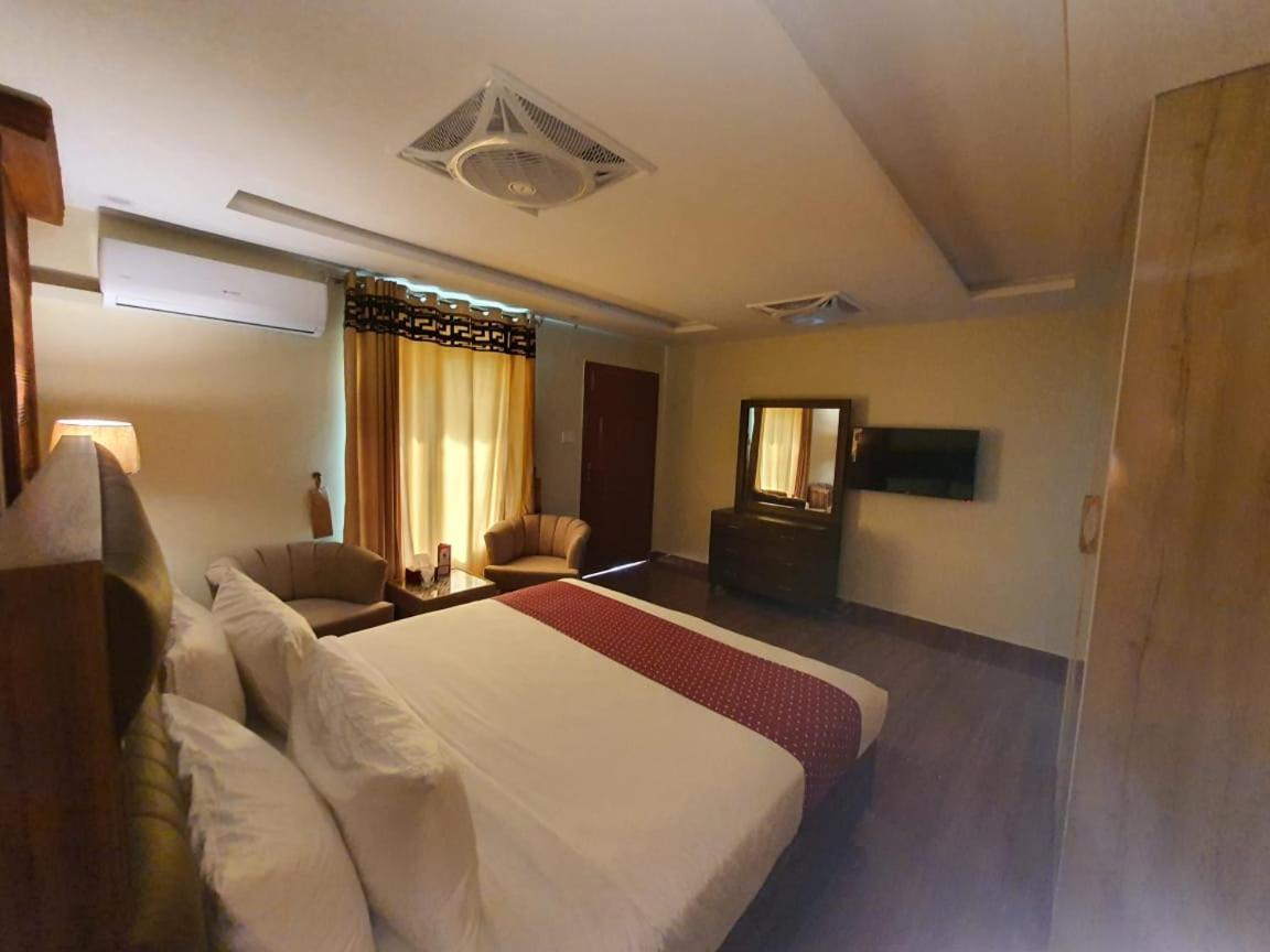 Margalla Hills Residency Islámábád Pokoj fotografie